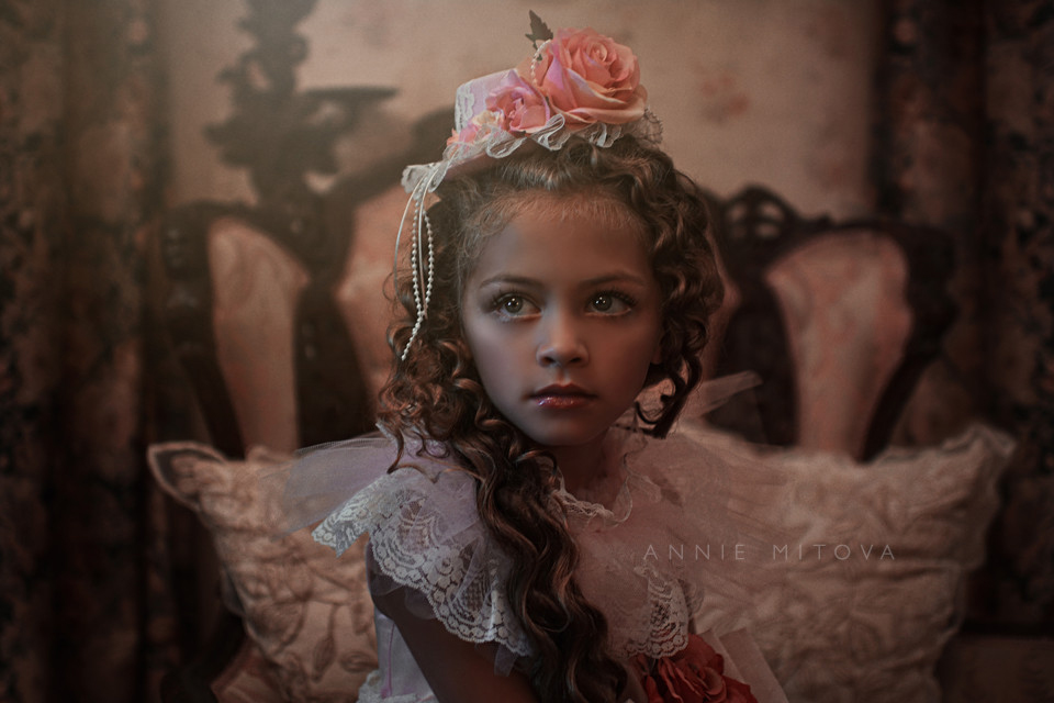 〜アナベル〜 オーストリッチフェザードレス「『Annabelle』 Girls Ostrich Feather Dress」1歳から12歳