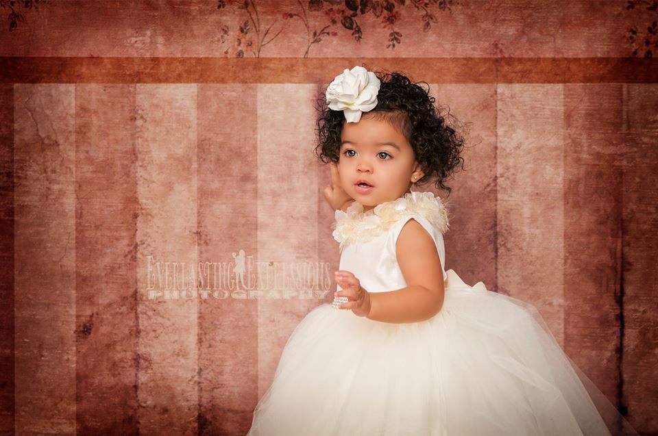 愛らしい喜び フラワーガールドレス「Charming Delight Flower Baby Girl Dress」0歳から8歳