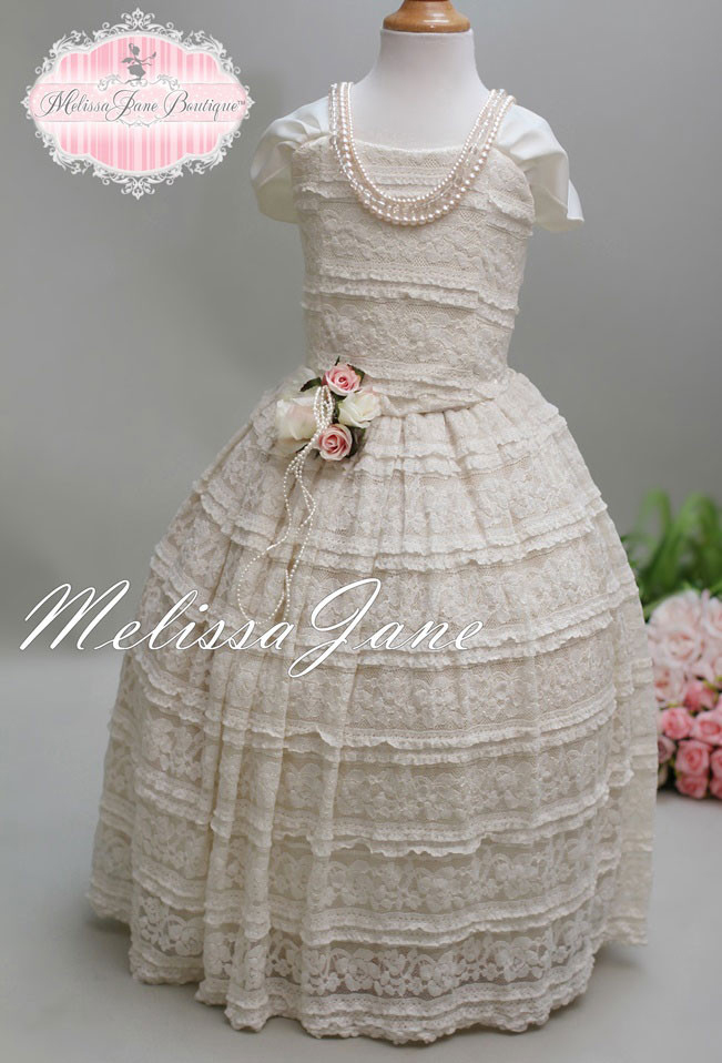 クリームアイボリーのレースフラワードレス「Cream Ivory Lace Flower Girl Dress」2歳から8歳