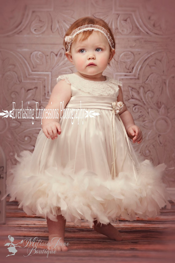 0才1才2才 かわいい衣装 ベビーフェザードレス 「Cute Baby Feather Dress」