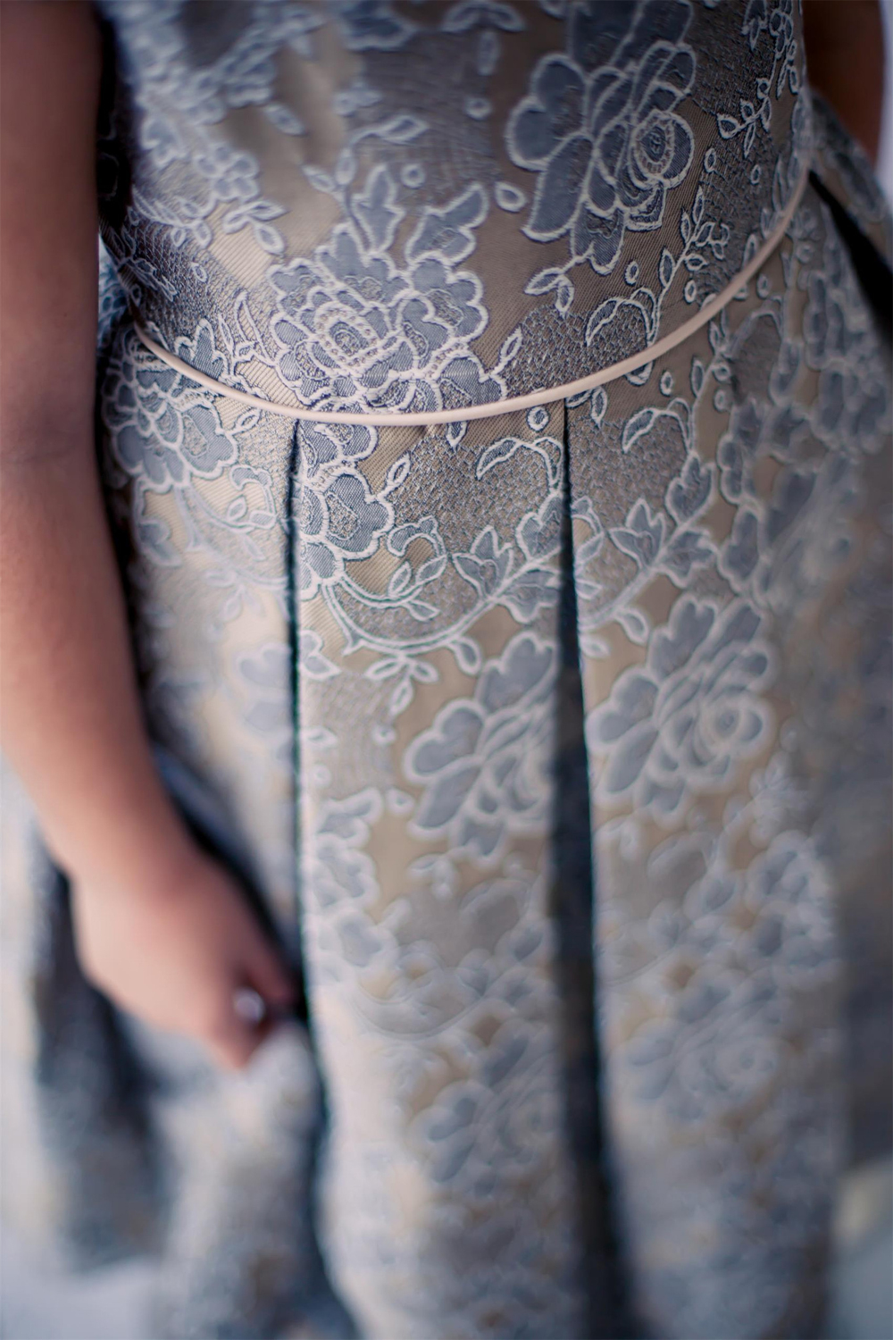 シンプルコレクション〜シャンティジャカードドレス「Simple collection - Chantilly Jacquard Dress」2歳から12歳
