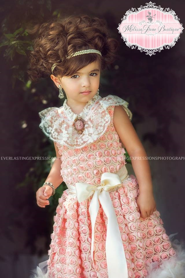 ヴィンテージサンシャイン フラワーガールドレス「Vintage Sunshine Flower Girl Dress」1歳から6歳