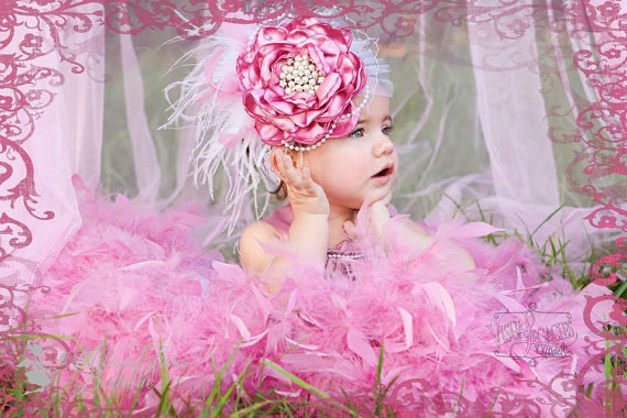 ダスティローズのふわふわフェザーロゼットドレス「Dusty Rose Classic Fluffy Feather Rosette Dress」1歳から6歳
