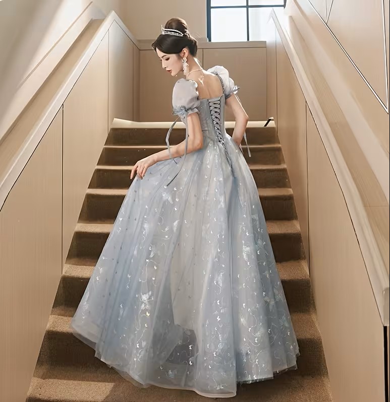 エキゾチックパープルガウン