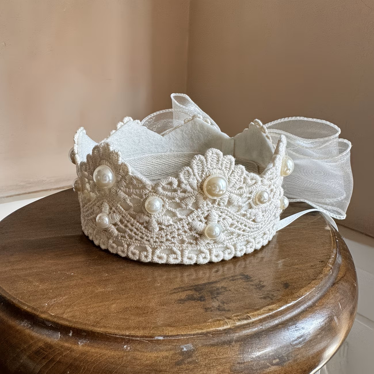 リボン付きバースデークラウン