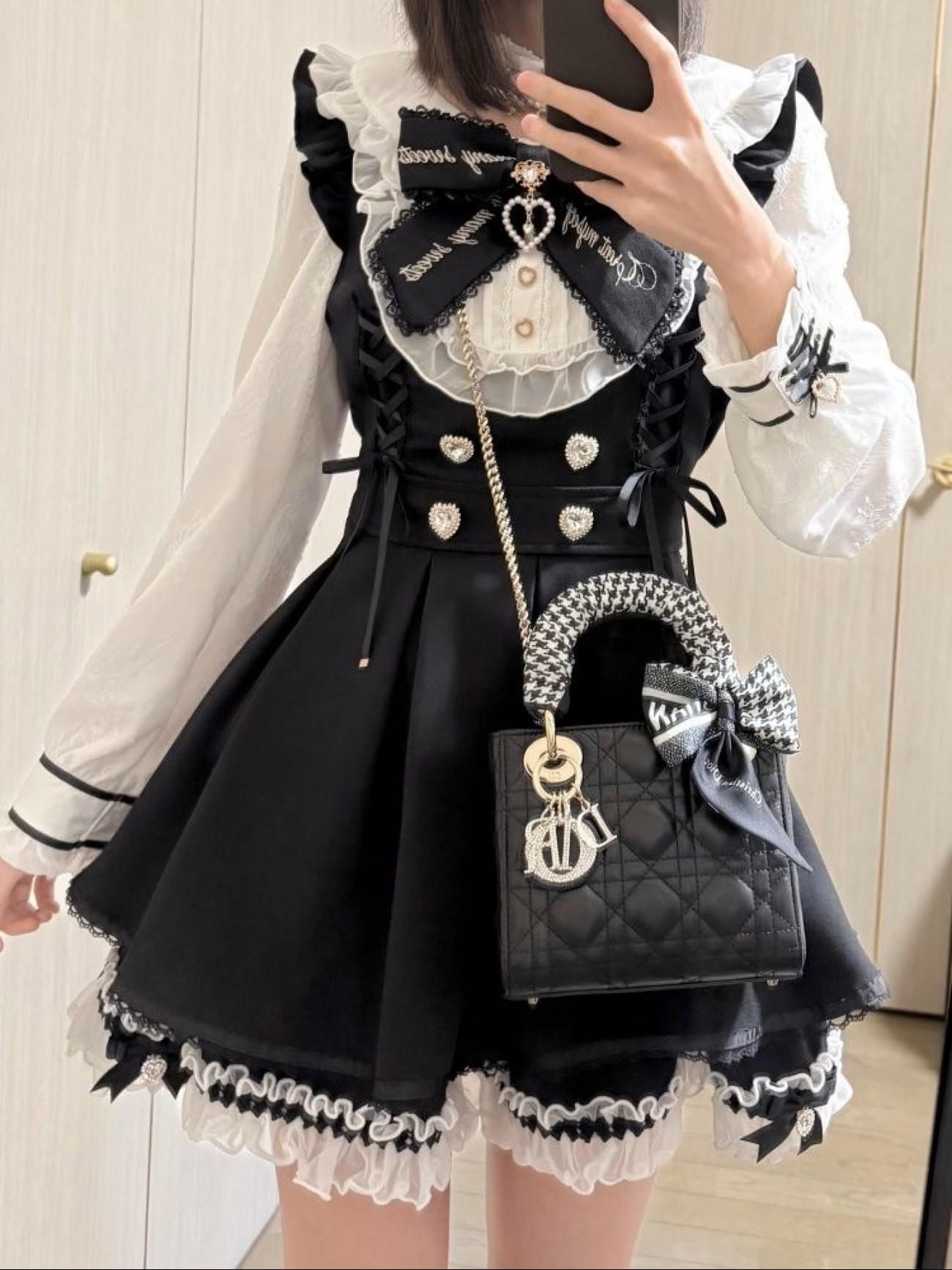 ハート＆リボンのフリルツーピースセット