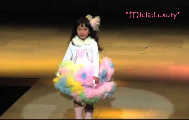 関西キッズコレクションmicia:luxury