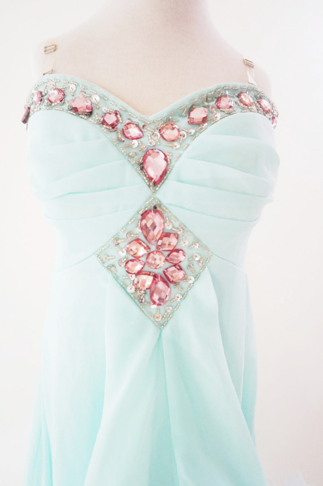 dress3805