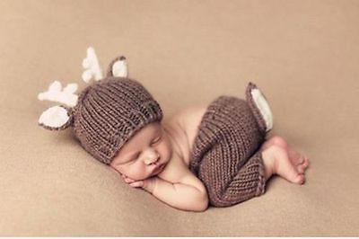 トナカイに変身★かぎ針編みのトナカイ帽子&しっぽ付きズボンのセット Newborn-3months